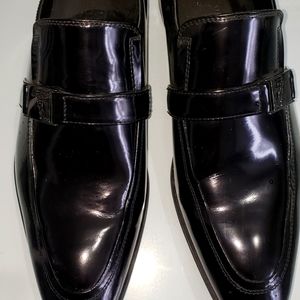 Versace original pre-owned patent leather shoes.